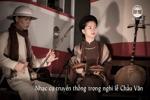 Nhạc cụ truyền thống trong nghi lễ Chầu Văn